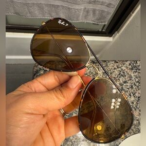 Ray Ban Polarized Aviator sunglasses